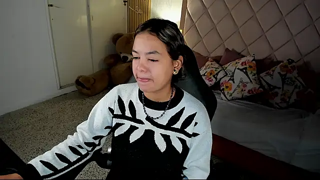 Snapshot of dulce_lyraa1 chatting on July 16, 2026, 3:56 am dulce lyraa1 online show from July 16, 2026, 3:56 am