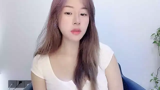 Baixi-01 online show from April 10, 2026, 4:06 am