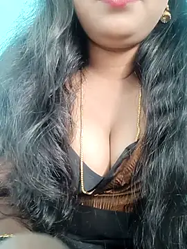Snapshot of Raksitha_kannada chatting on July 31, 2026, 4:12 am Raksitha kannada online show from July 31, 2026, 4:12 am