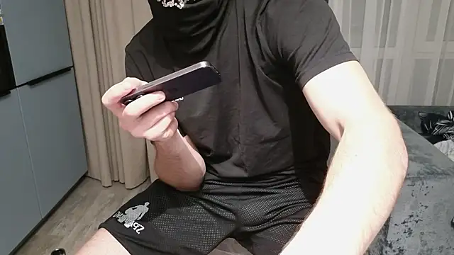 chantatummm online show from March 20, 2026, 10:03 pm