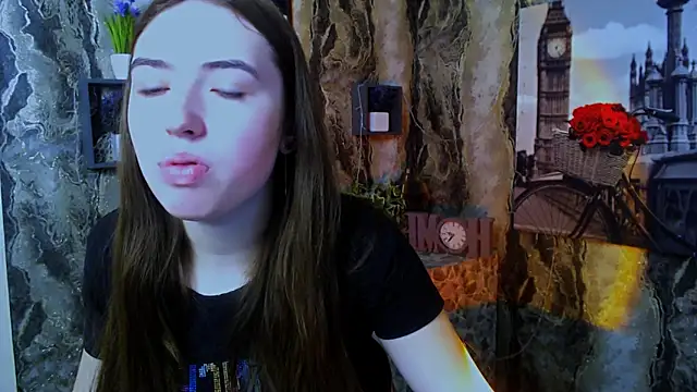 Snapshot of AnnaFlirt_ chatting on June 4, 2026, 9:59 am AnnaFlirt online show from June 4, 2026, 9:59 am