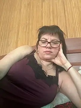 Snapshot of expensive_lady chatting on April 13, 2026, 7:25 am expensive lady online show from April 13, 2026, 7:25 am