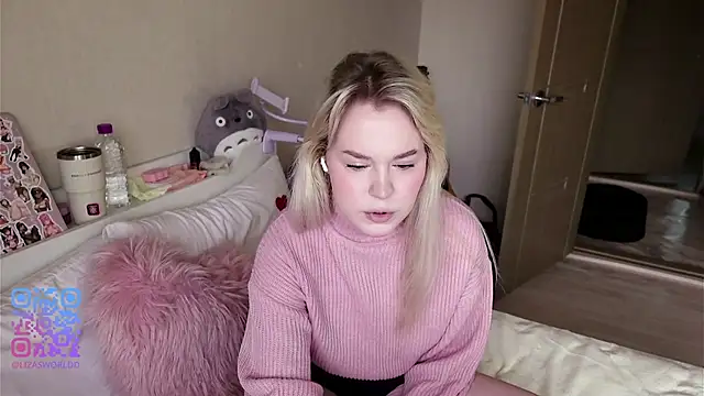 LisaNelsona online show from March 5, 2026, 12:28 am