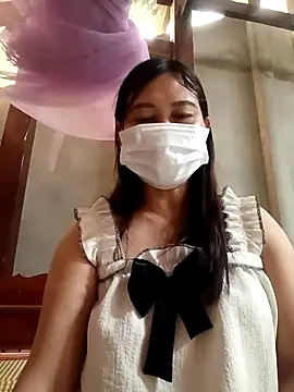 -Batina- online show from April 12, 2026, 3:44 am