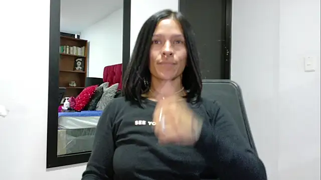 Amelie Blake online show from July 10, 2026, 5:15 pm