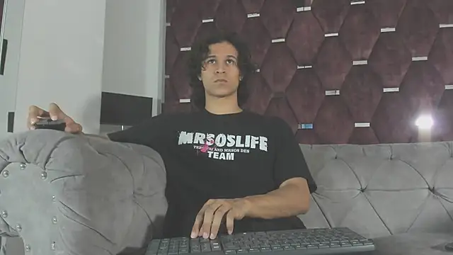 Snapshot of TonyBenedetti chatting on May 24, 2026, 9:09 pm TonyBenedetti online show from May 24, 2026, 9:09 pm