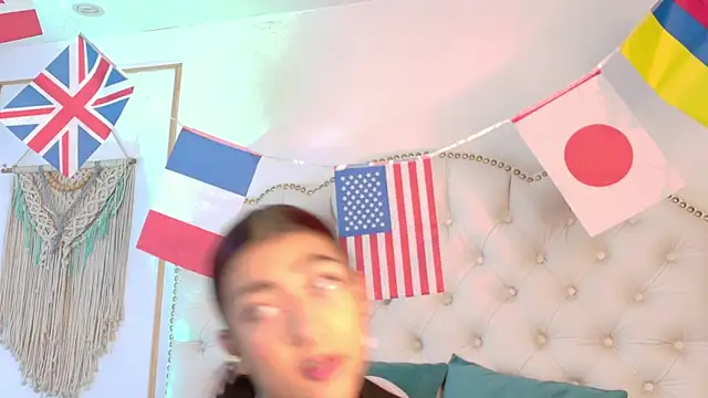 Sara funy online show from July 7, 2026, 11:47 am