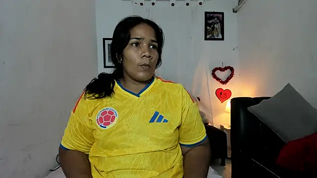 Snapshot of mariana_villa72 chatting on July 7, 2026, 12:53 pm mariana villa72 online show from July 7, 2026, 12:53 pm