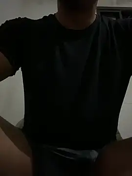 Carlostaradao69 online show from June 24, 2026, 7:02 pm