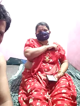 gujjuhotcouple online show from March 7, 2026, 5:21 pm