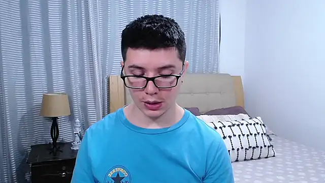 BlackFoXXX69 online show from April 18, 2026, 7:07 pm