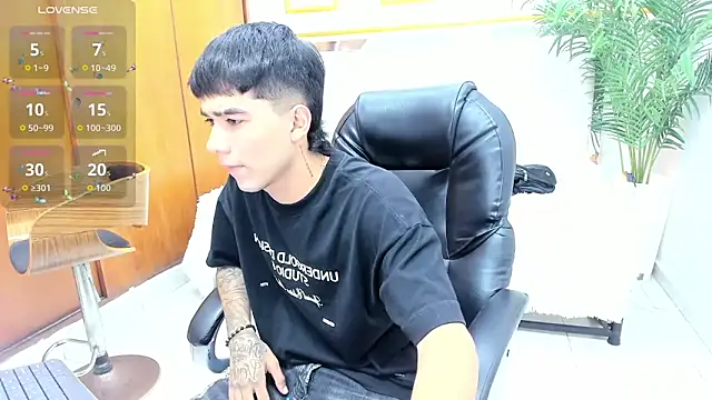 Thiago collinss online show from April 1, 2026, 10:40 pm