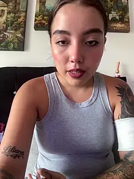 sarah and taylor online show from March 20, 2026, 5:40 pm