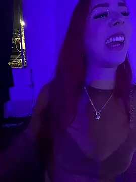 kisscherry8 online show from February 28, 2026, 2:45 am