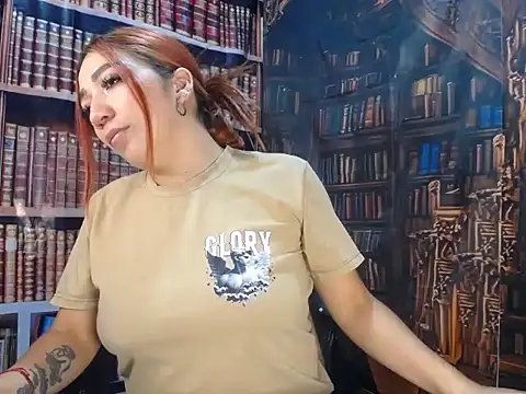 SerenaFoxx  online show from March 3, 2026, 3:34 am