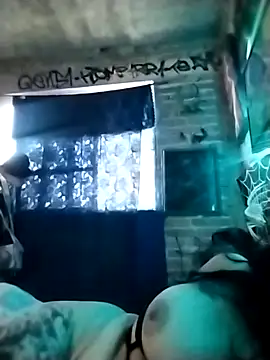 Cristal queen  online show from March 5, 2026, 1:51 pm