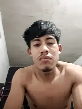 FanlikeSaxist online show from April 4, 2026, 2:43 am