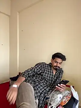 LOVELUST02 online show from April 19, 2026, 9:19 am