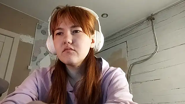 Snapshot of DinaFirebird chatting on February 28, 2026, 4:57 am DinaFirebird online show from February 28, 2026, 4:57 am