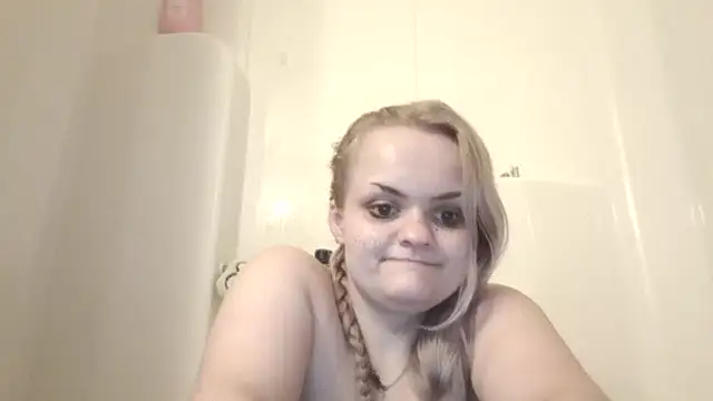 Snapshot of DaddysLakieBaby chatting on April 15, 2026, 6:42 am DaddysLakieBaby online show from April 15, 2026, 6:42 am