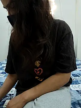 sakshi jha online show from March 2, 2026, 4:58 pm