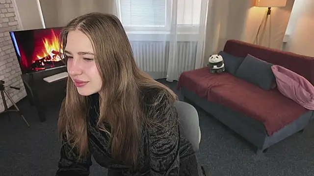 EmilyBlazee online show from March 22, 2026, 10:51 am