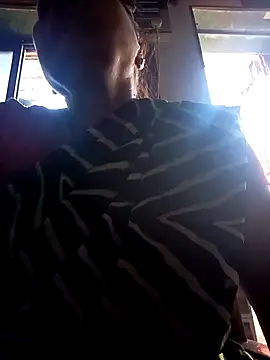 aisha 67 online show from February 27, 2026, 10:04 am