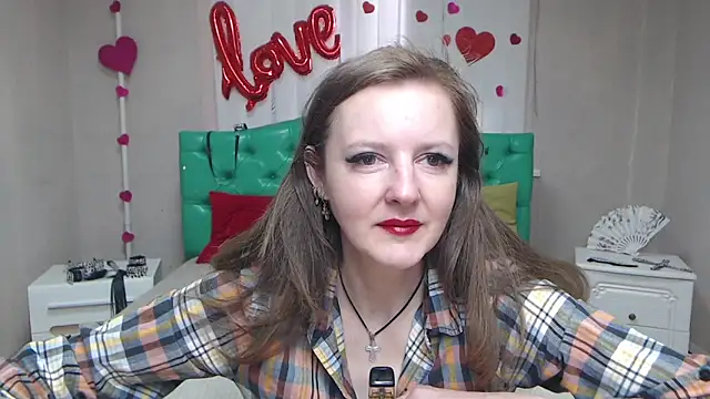 MeganPirs online show from April 19, 2026, 5:07 am