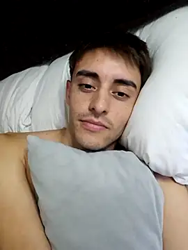 Snapshot of gastontwink chatting on March 7, 2026, 8:06 pm gastontwink online show from March 7, 2026, 8:06 pm