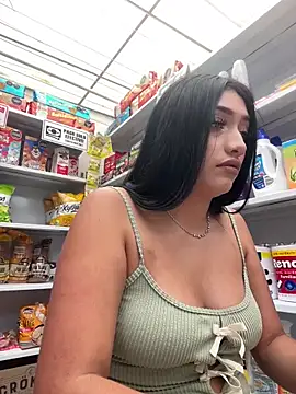 Snapshot of GeorgiaPink_ chatting on March 3, 2026, 6:47 pm GeorgiaPink online show from March 3, 2026, 6:47 pm