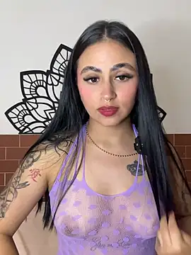 Emily cute777 online show from February 26, 2026, 5:17 am