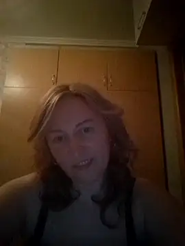 ChristinaYork online show from April 17, 2026, 6:33 pm