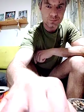 Hornybalkanmen12 online show from May 28, 2026, 6:38 pm