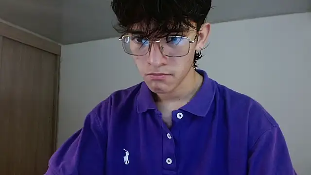 Snapshot of noah_millerx chatting on June 20, 2026, 8:11 pm noah millerx online show from June 20, 2026, 8:11 pm