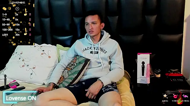 Snapshot of Mike_Waters chatting on March 4, 2026, 10:38 pm Mike Waters online show from March 4, 2026, 10:38 pm