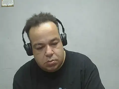 UrsoBissexualPauGrosso online show from March 21, 2026, 10:46 pm