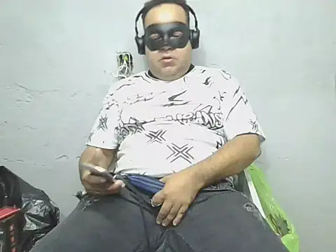 UrsoBissexualPauGrosso online show from March 23, 2026, 3:10 am