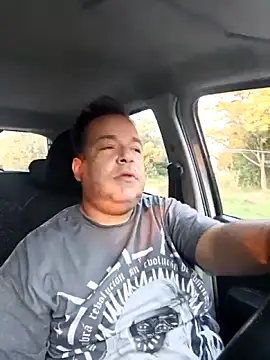 UrsoBissexualPauGrosso online show from April 12, 2026, 8:25 pm