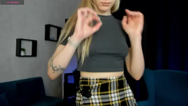 MellliissaDrream online show from March 5, 2026, 1:12 am