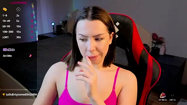 Snapshot of meganlss chatting on March 5, 2026, 3:57 am meganlss online show from March 5, 2026, 3:57 am