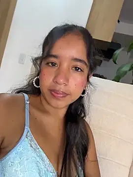 Victoria arcos online show from March 12, 2026, 2:45 pm