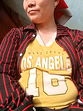 Lindxx-hot online show from March 3, 2026, 1:34 am