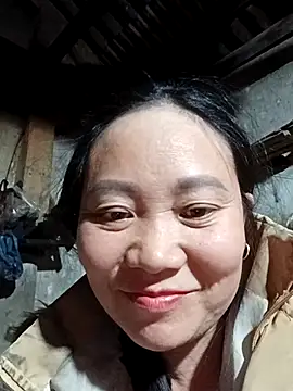 Lindxx-hot online show from March 15, 2026, 12:22 pm