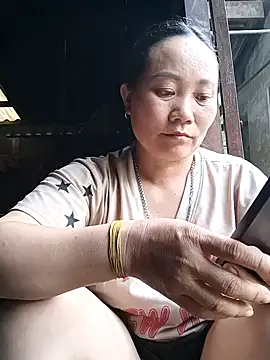 Lindxx-hot online show from April 12, 2026, 9:36 am