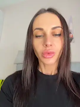Snapshot of Flexira chatting on June 6, 2026, 6:40 am Flexira online show from June 6, 2026, 6:40 am