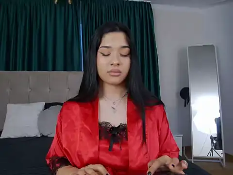 Snapshot of MissNaomiBelle chatting on June 6, 2026, 5:50 pm MissNaomiBelle online show from June 6, 2026, 5:50 pm