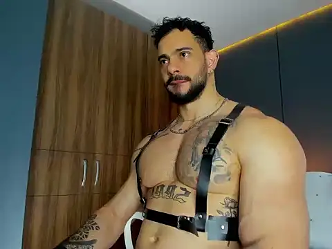 massimo visconti online show from March 5, 2026, 2:46 pm