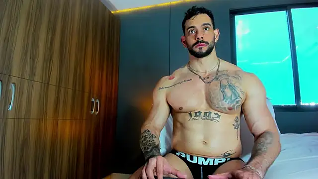 massimo visconti online show from March 18, 2026, 3:48 pm