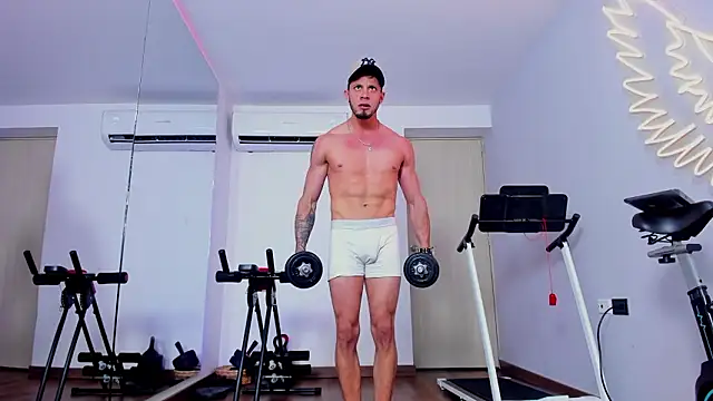 Snapshot of mike_burke chatting on March 1, 2026, 7:16 pm mike burke online show from March 1, 2026, 7:16 pm