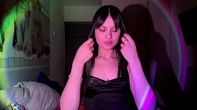 NoraPass1on online show from March 4, 2026, 3:29 pm